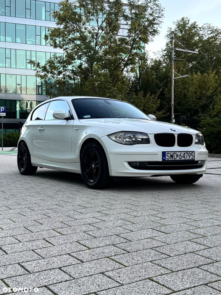 BMW Seria 1 116i Edition Sport - 1