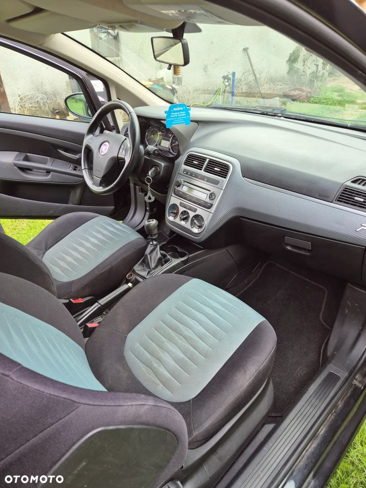 Fiat Punto 1.4 Easy S&S - 8