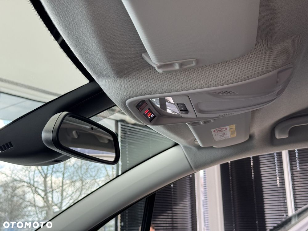 Opel Crossland X - 37