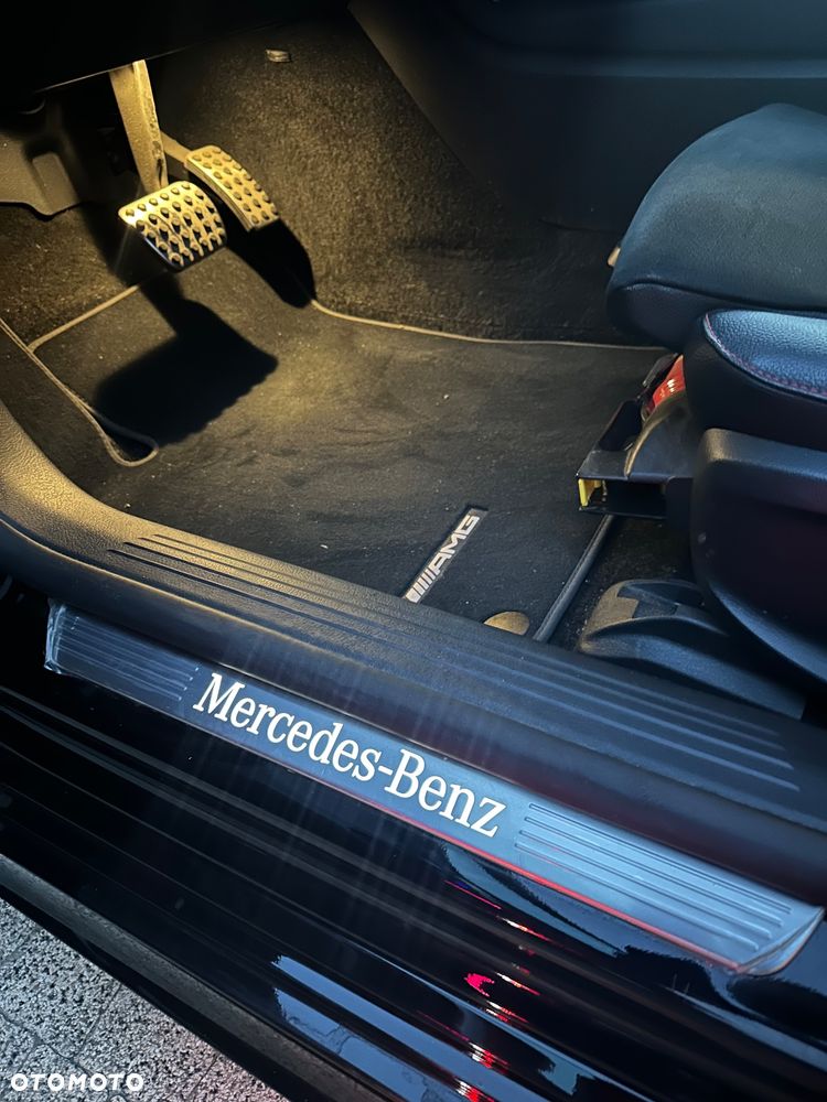 Mercedes-Benz Klasa A 180 AMG Line 7G-DCT - 14