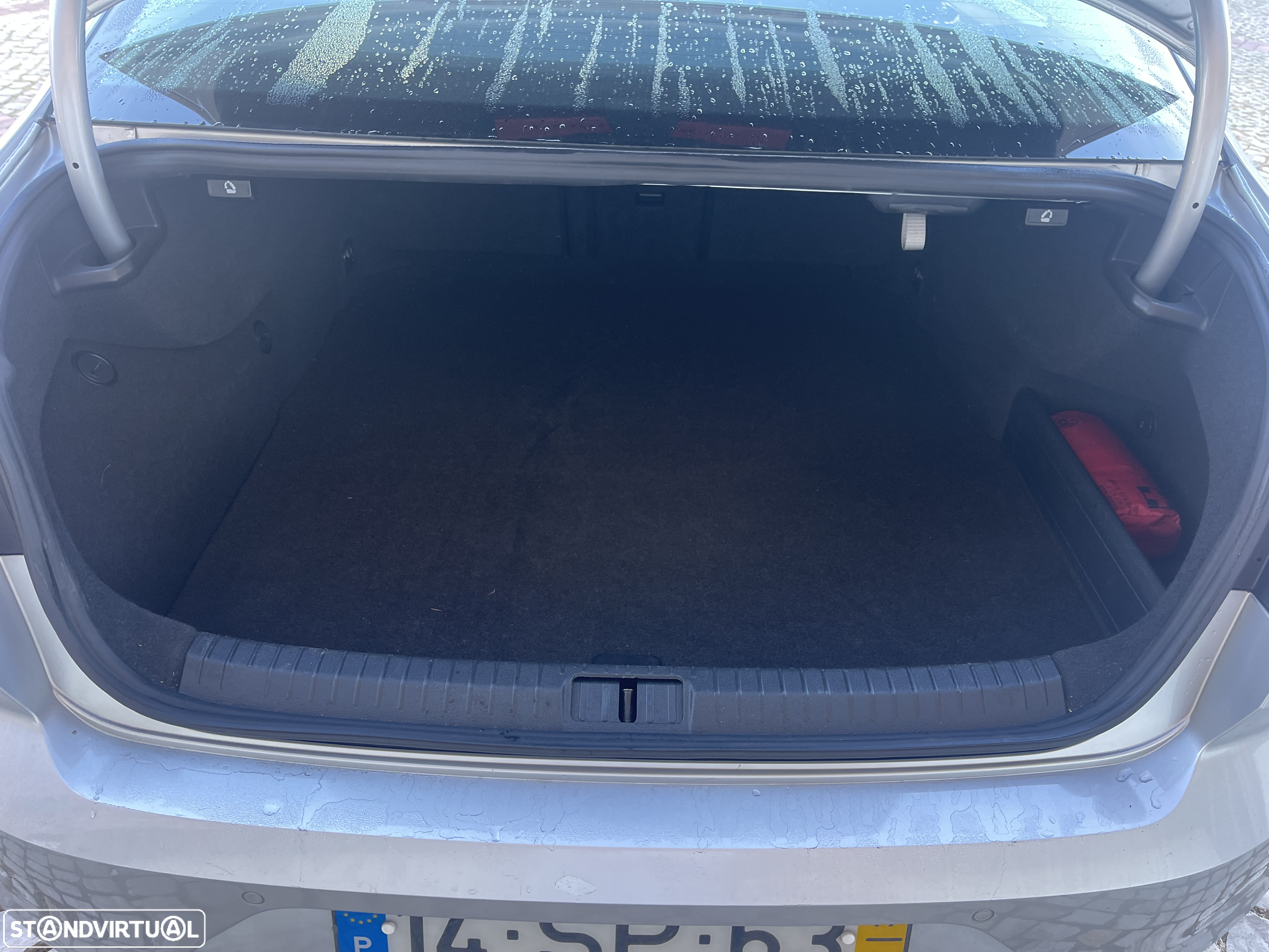VW Passat - 11