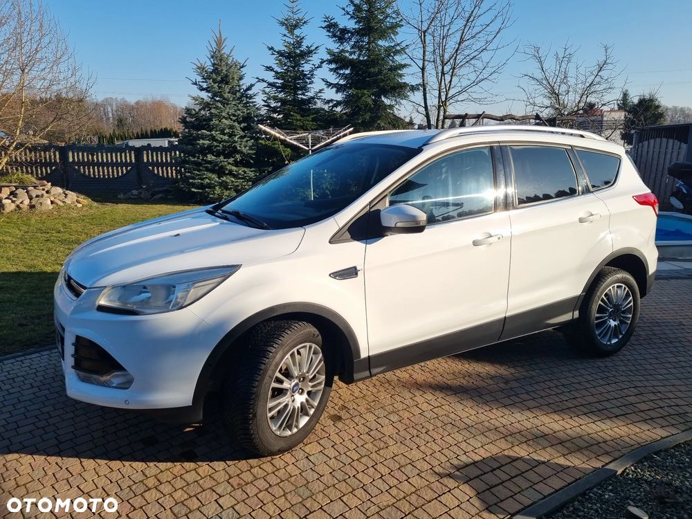 Ford Kuga 2.0 TDCi Titanium FWD - 4