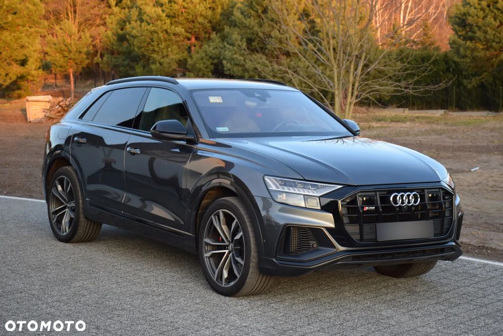 Audi SQ8 - 11