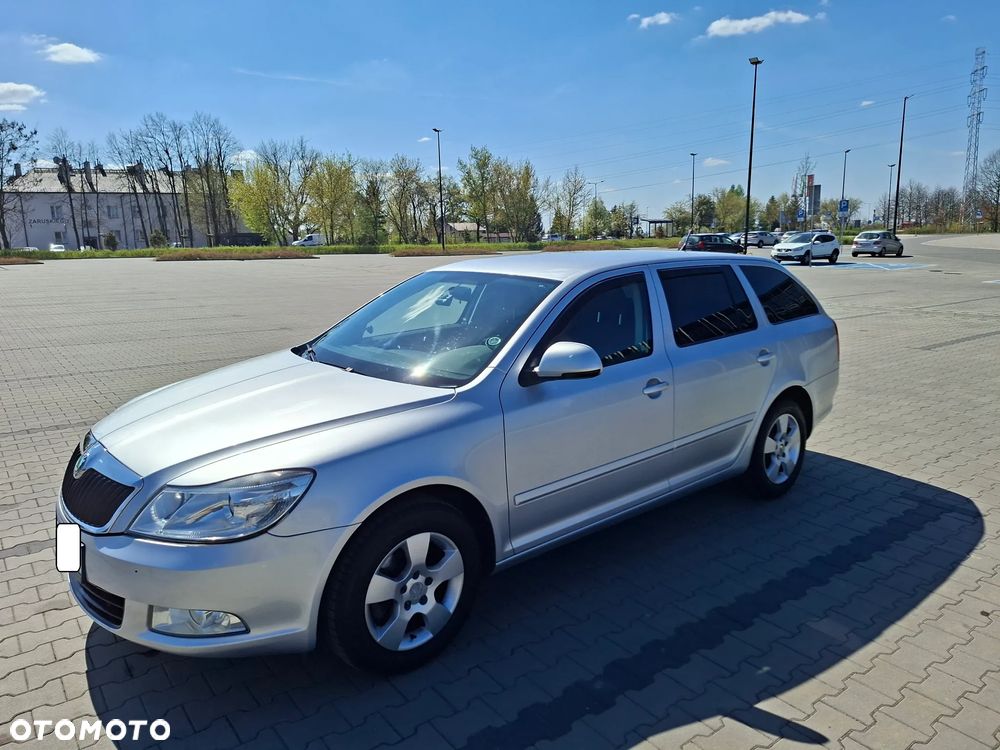 Skoda Octavia 2.0 TDI DPF Elegance - 13