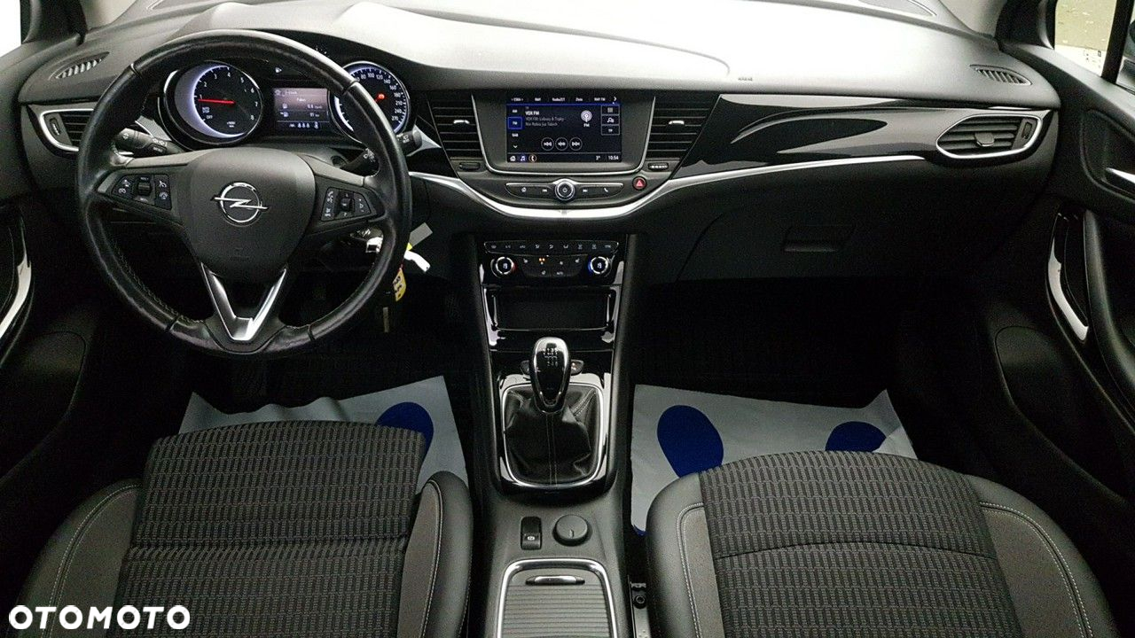 Opel Astra - 20