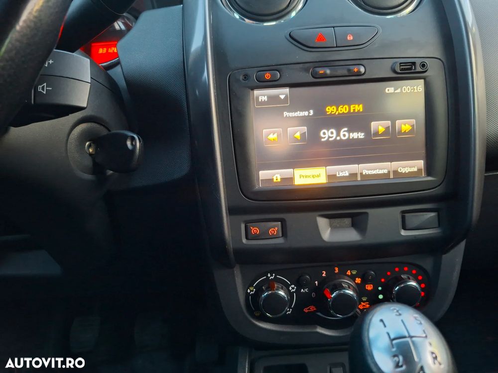 Dacia Duster 1.6 16V 105 4x2 Prestige - 8