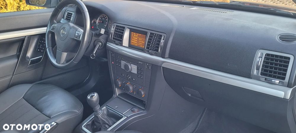 Opel Vectra 1.8 GTS - 30