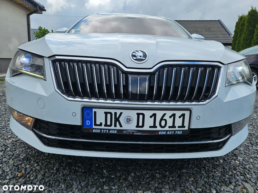 Skoda Superb 2.0 TDI DSG Premium Edition - 13