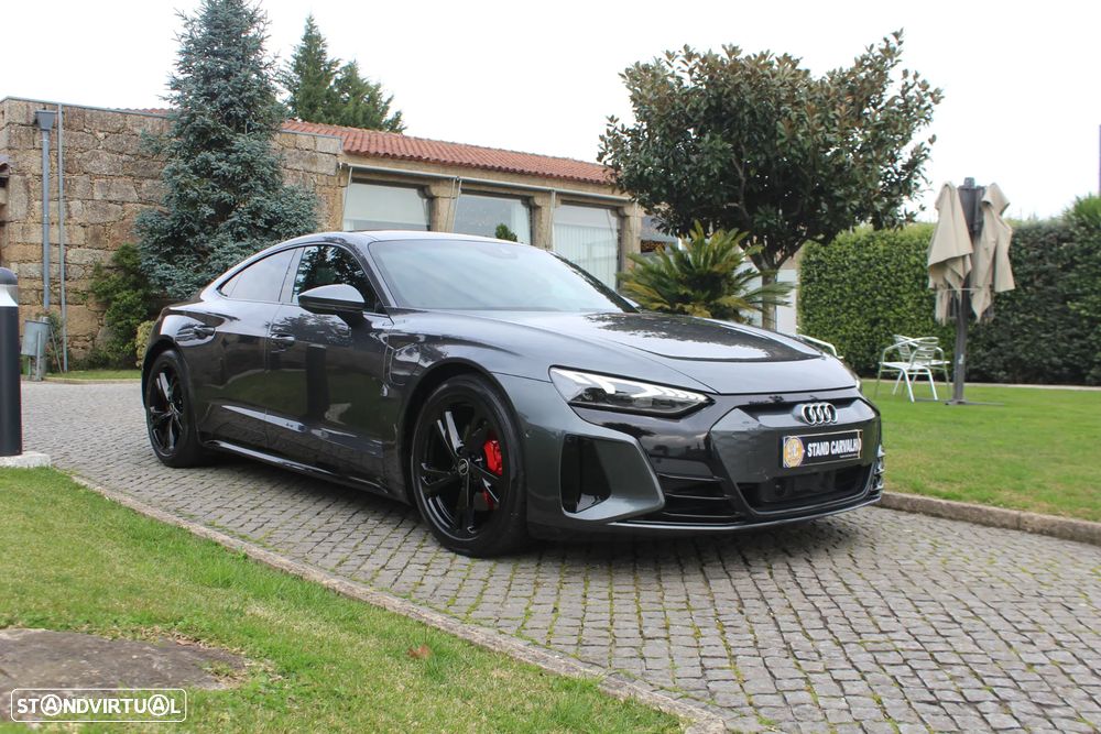 Audi e-tron GT quattro - 9
