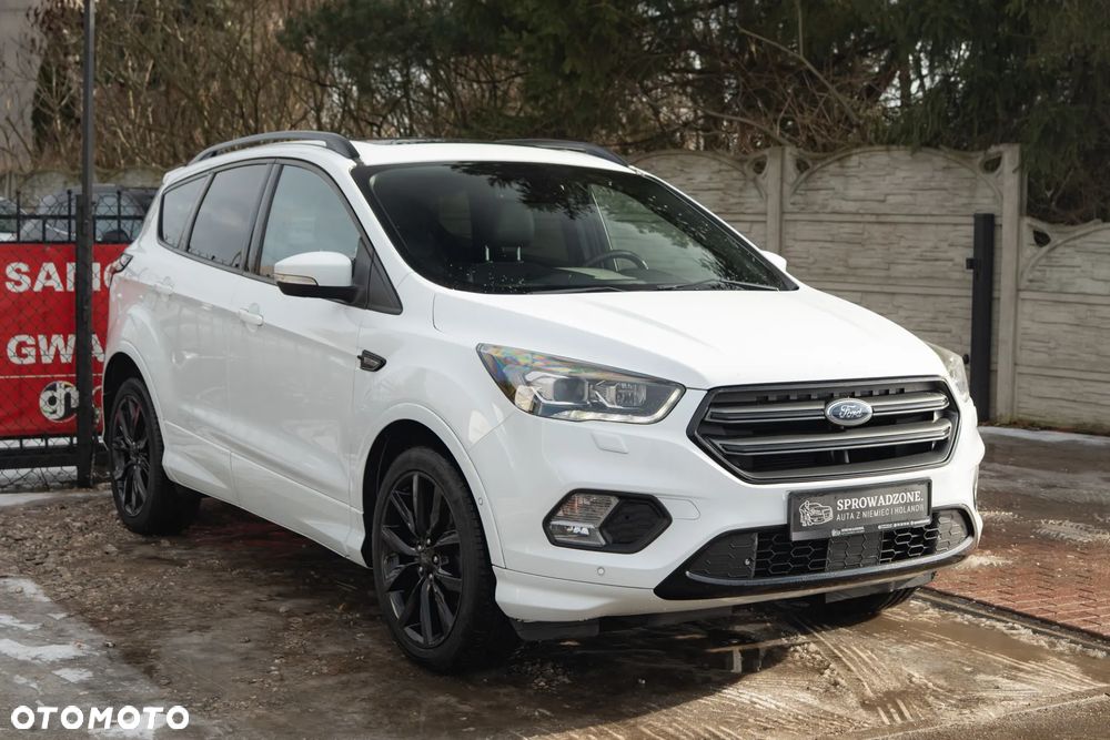 Ford Kuga 1.5 EcoBoost 2x4 ST-Line - 33