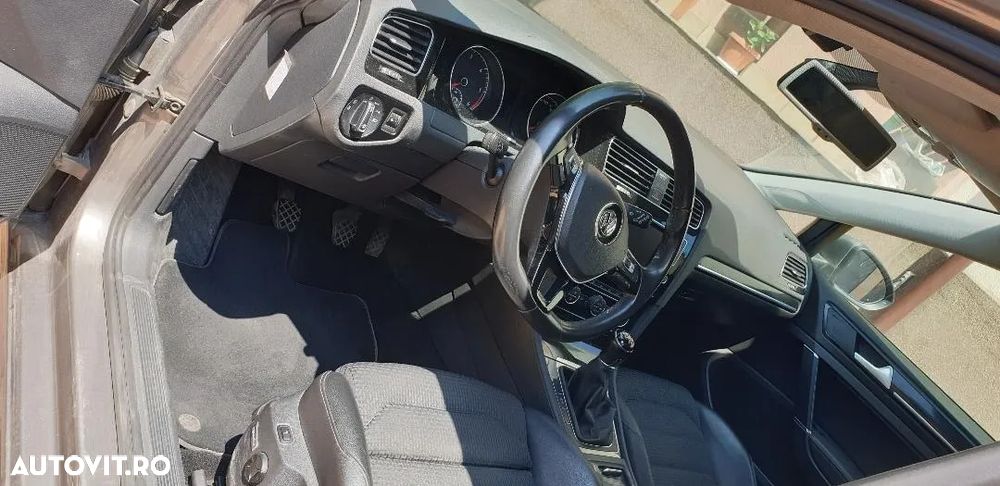 Volkswagen Golf 1.6 TDI BMT Highline - 12
