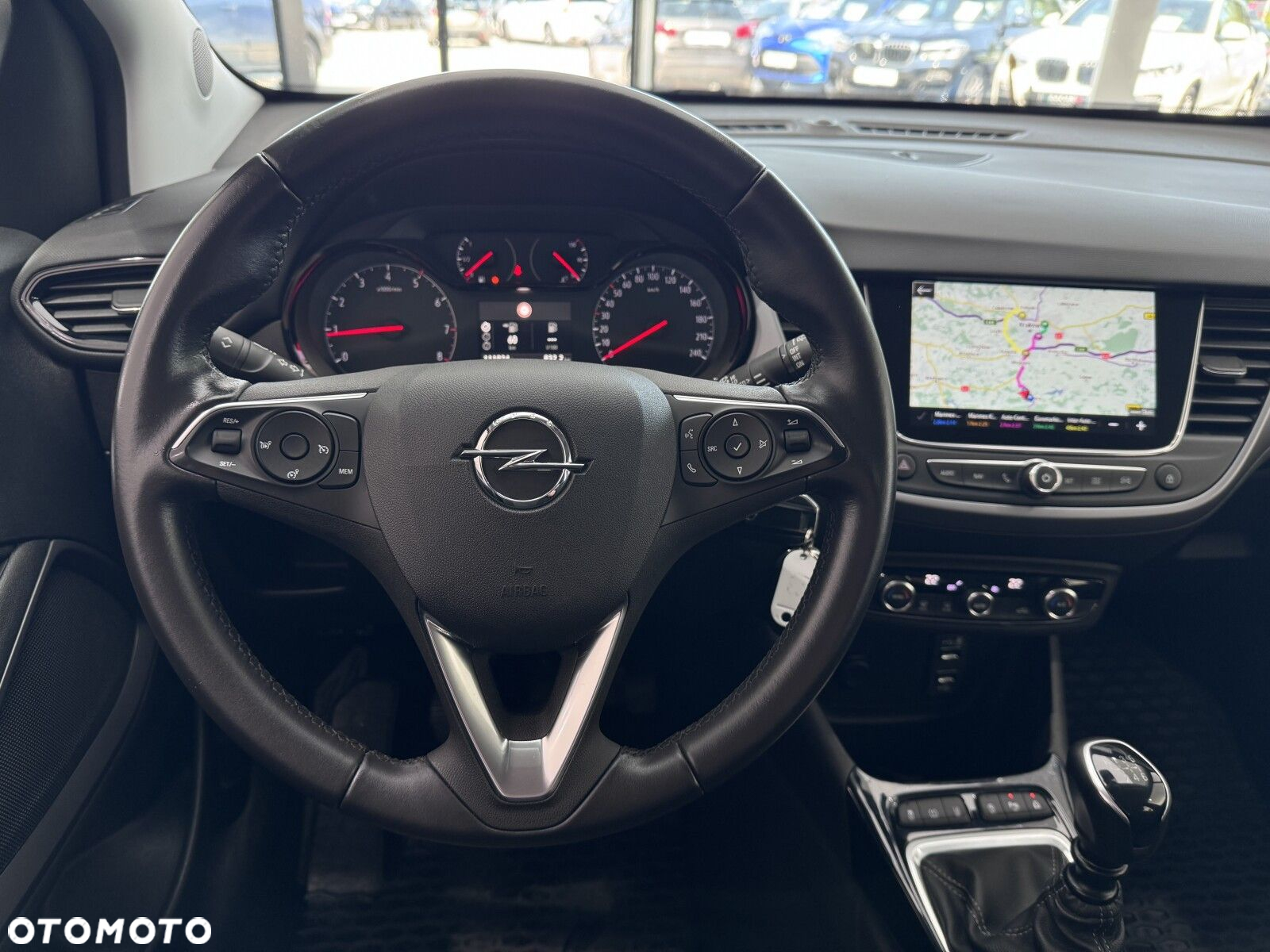 Opel Crossland X - 15