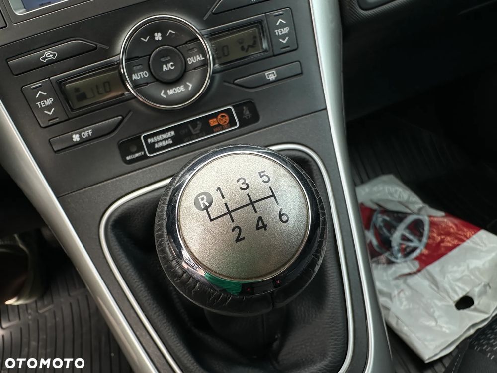 Toyota Auris - 21