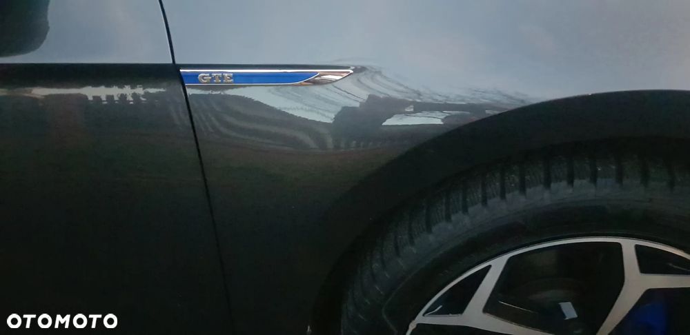 Volkswagen Passat - 38