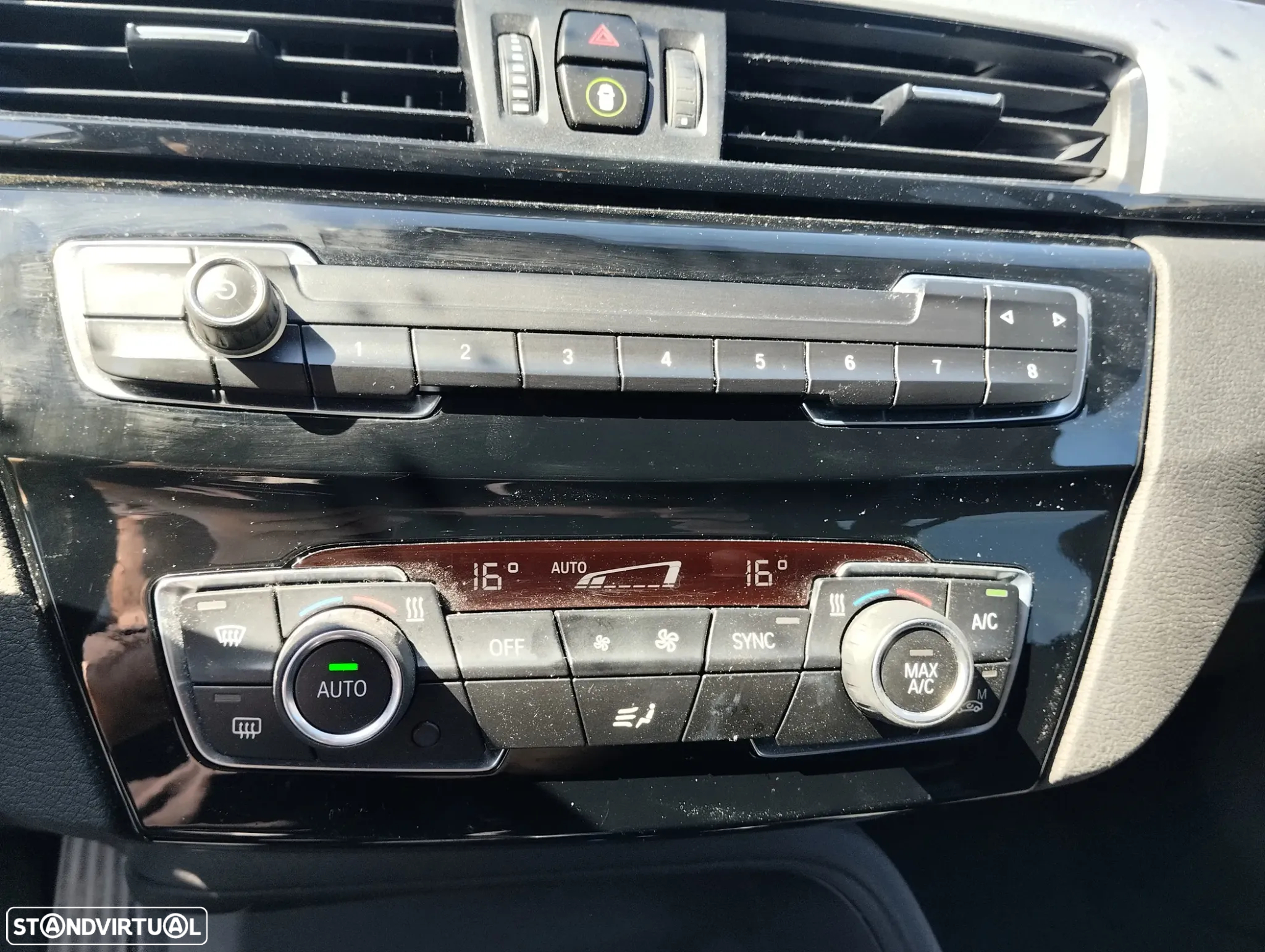 BMW X1 16 d sDrive Auto - 28