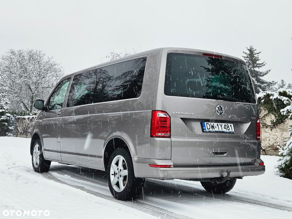 Volkswagen Caravelle 2.0 TDI L2 Comfortline DSG - 2