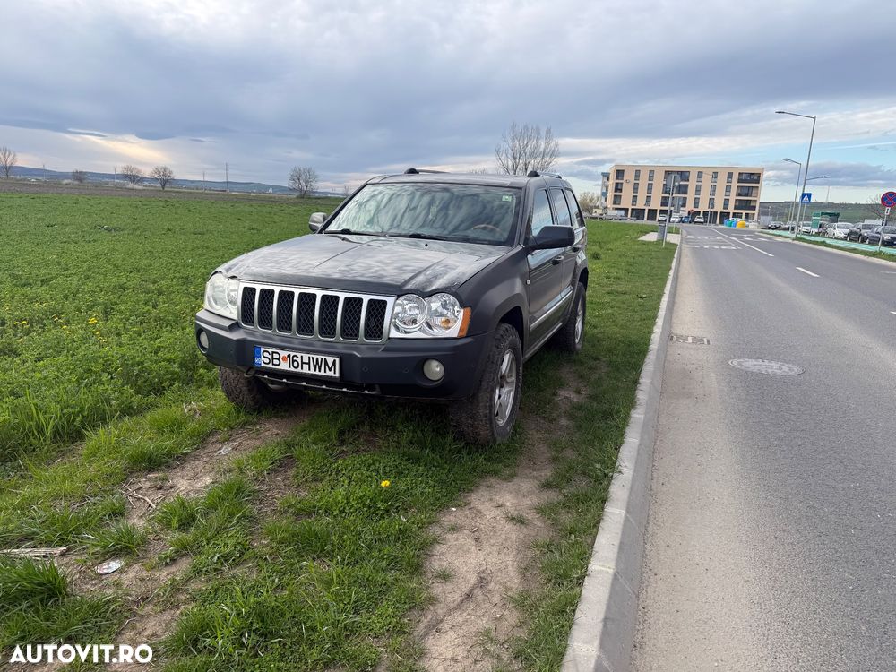Jeep Grand Cherokee - 4
