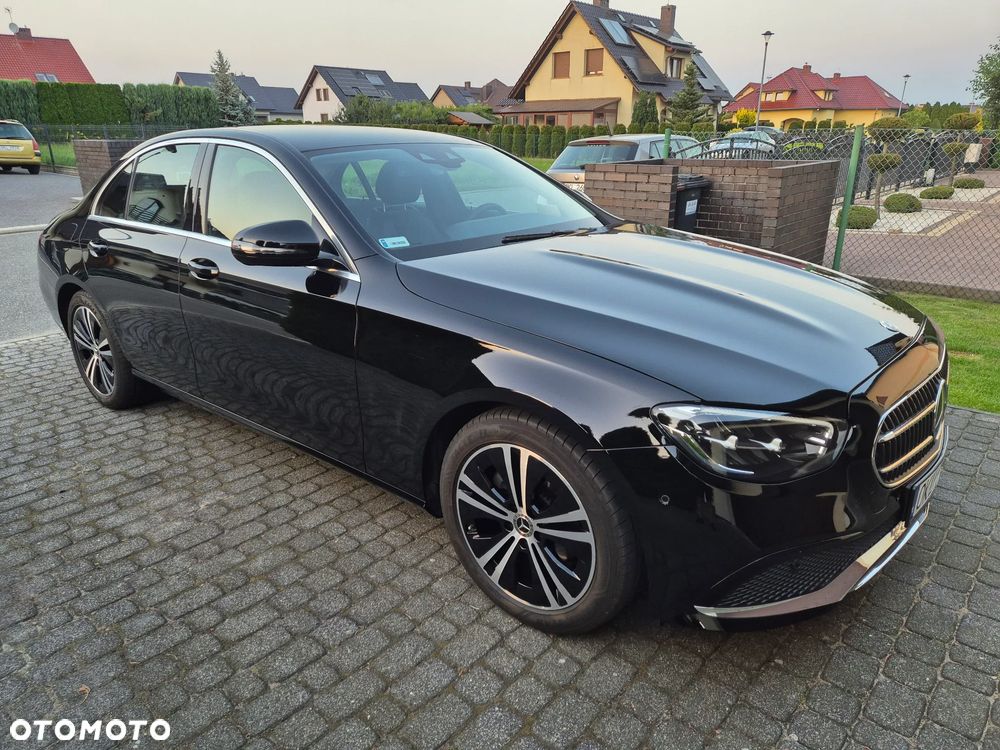 Mercedes-Benz Klasa E 220 d 9G-TRONIC Avantgarde - 3