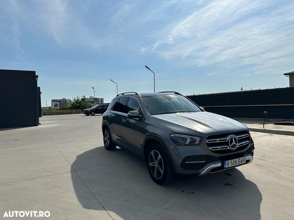 Mercedes-Benz GLE 300 d 4MATIC - 2