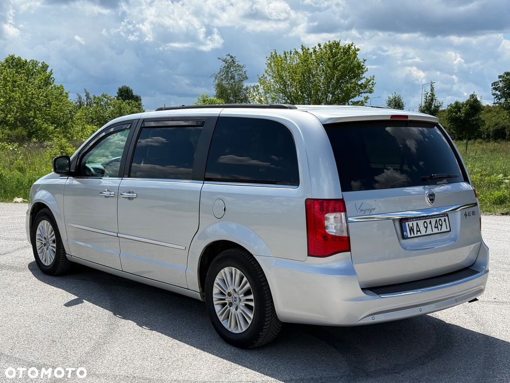 Lancia Voyager 2.8 CRD16v Gold - 3