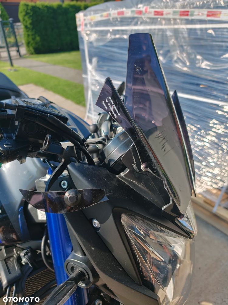 Yamaha FZ8 - 6