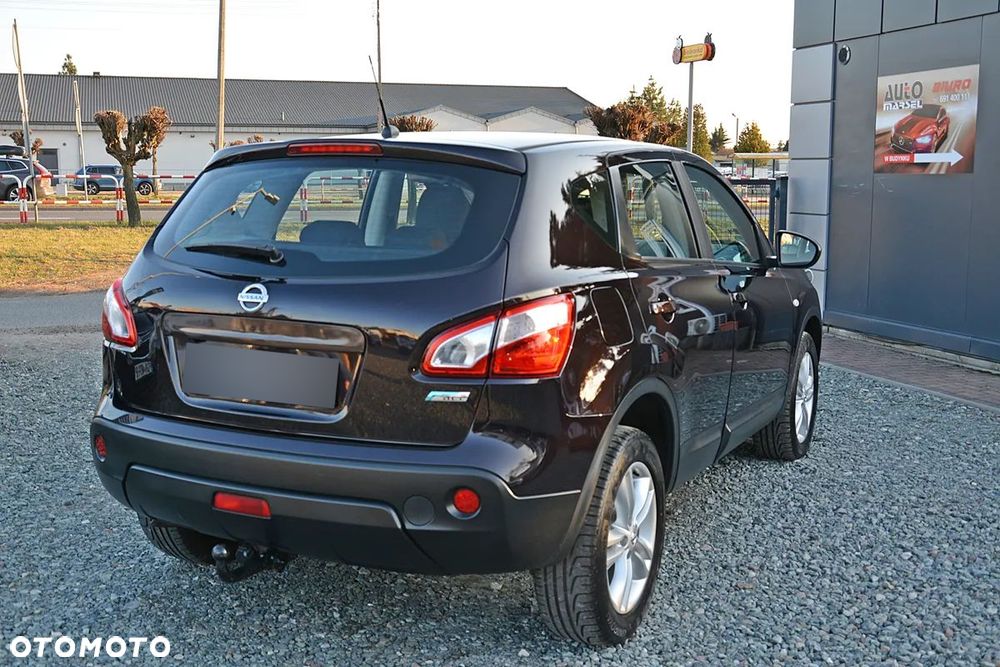 Nissan Qashqai - 10