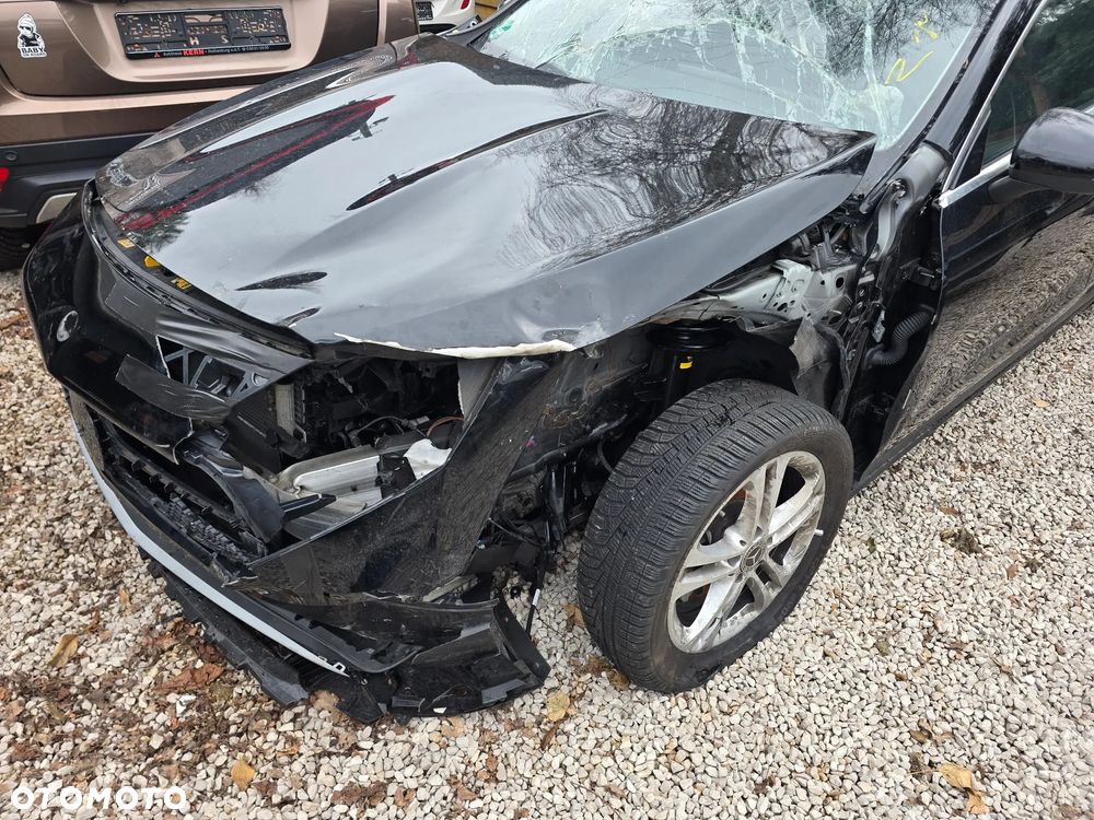 Mercedes-Benz CLA 180 d 8G-DCT AMG Line - 3