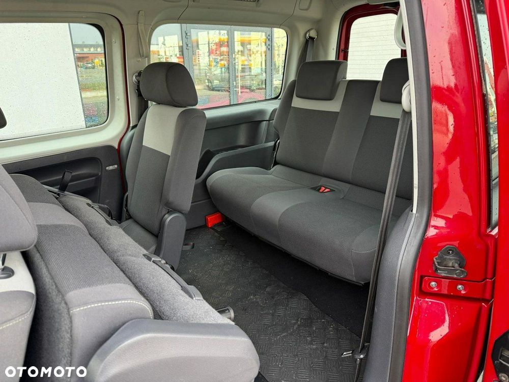 Volkswagen Caddy - 18