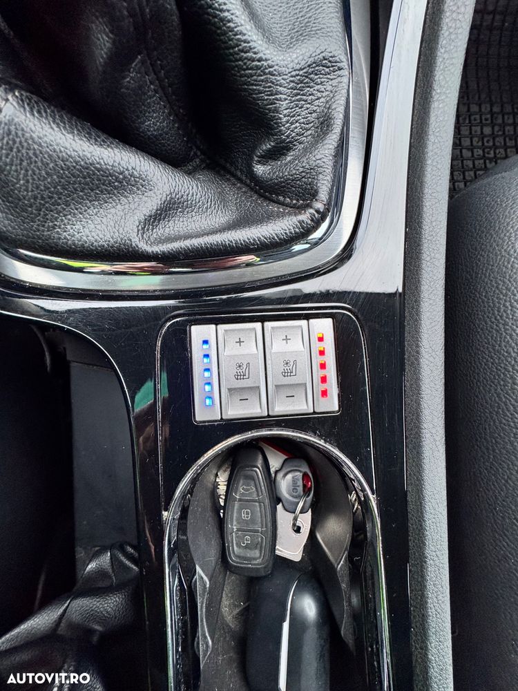 Ford Mondeo 2.0 TDCI Titanium X - 12