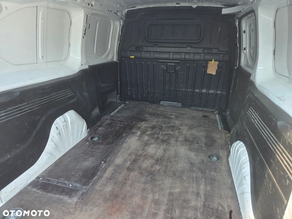 Opel COMBO - 11
