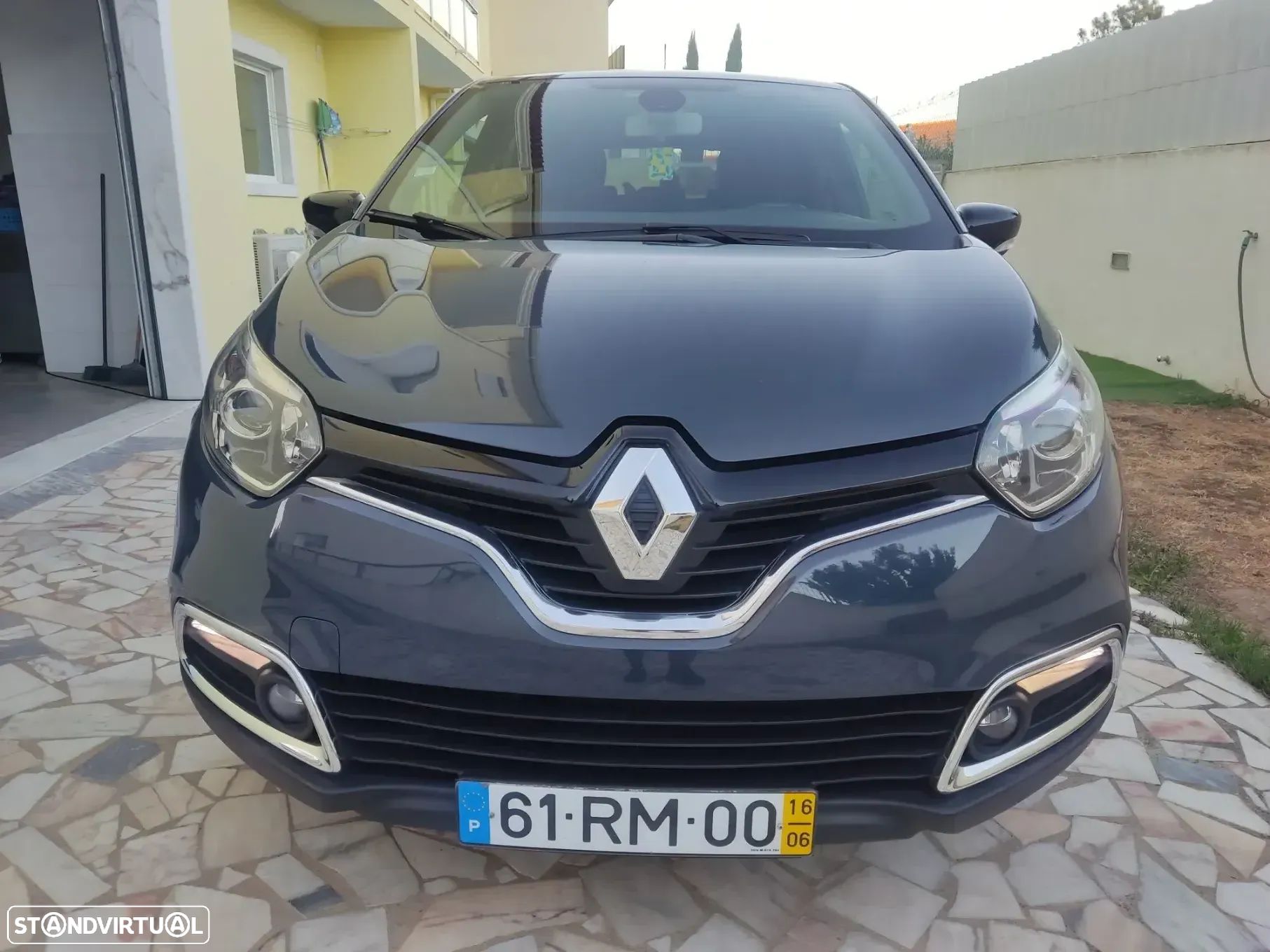 Renault Captur 1.5 dCi Exclusive - 1