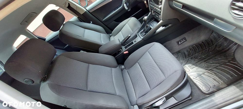 Audi A3 Sportback 2.0 TDI DPF Ambition - 27