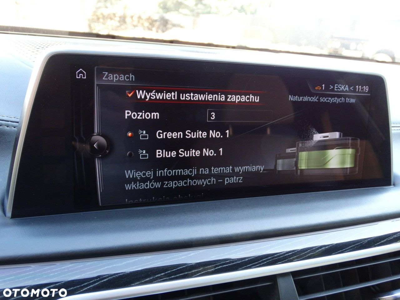 BMW Seria 7 750Li xDrive - 33