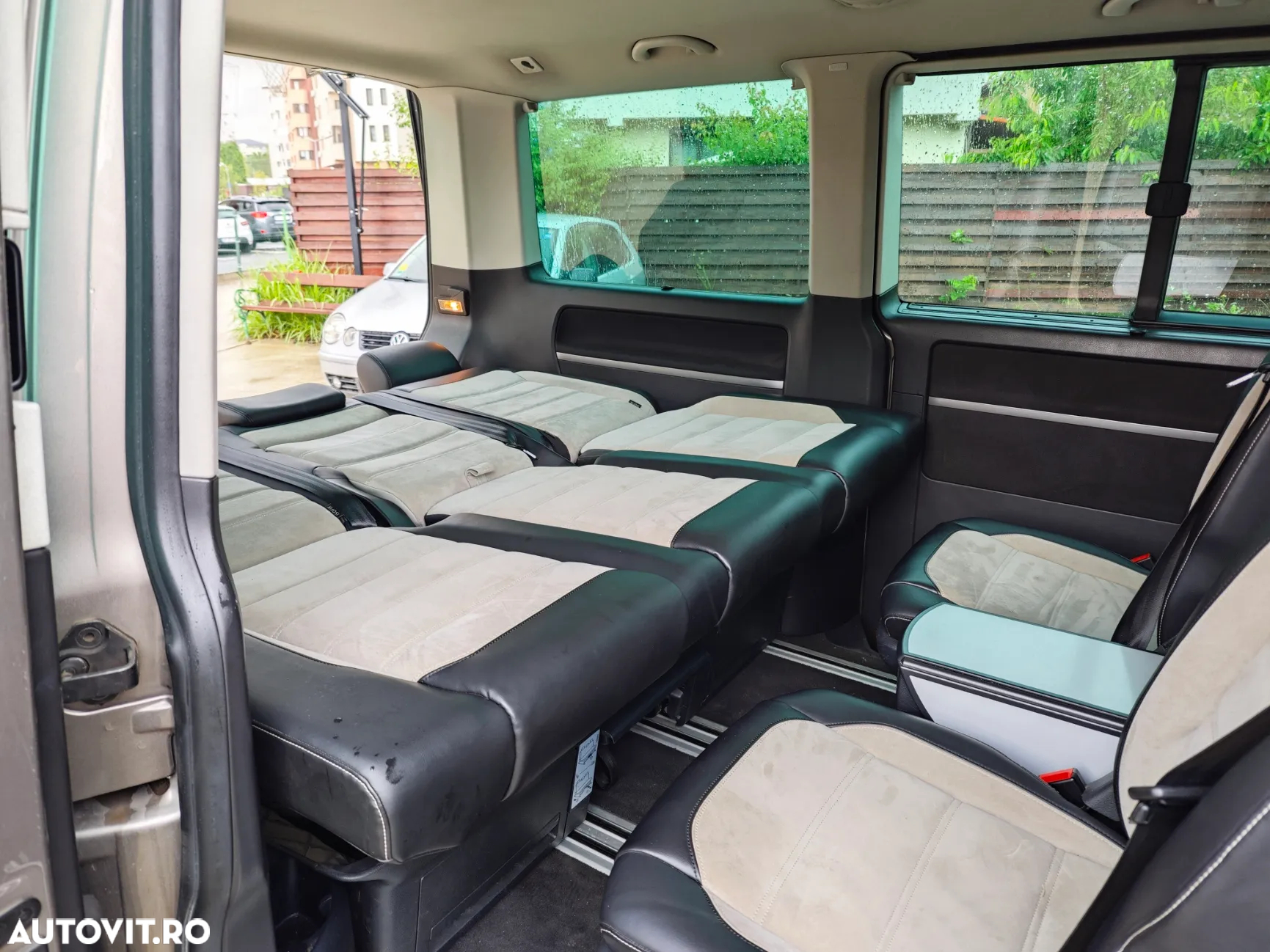 Volkswagen Multivan - 4