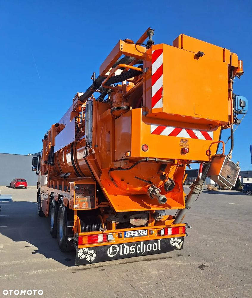 Mercedes-Benz ACTROS - 5