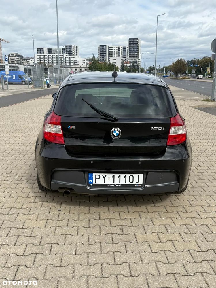 BMW Seria 1 120i - 4