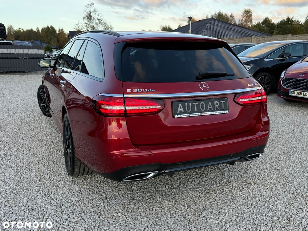 Mercedes-Benz Klasa E - 11
