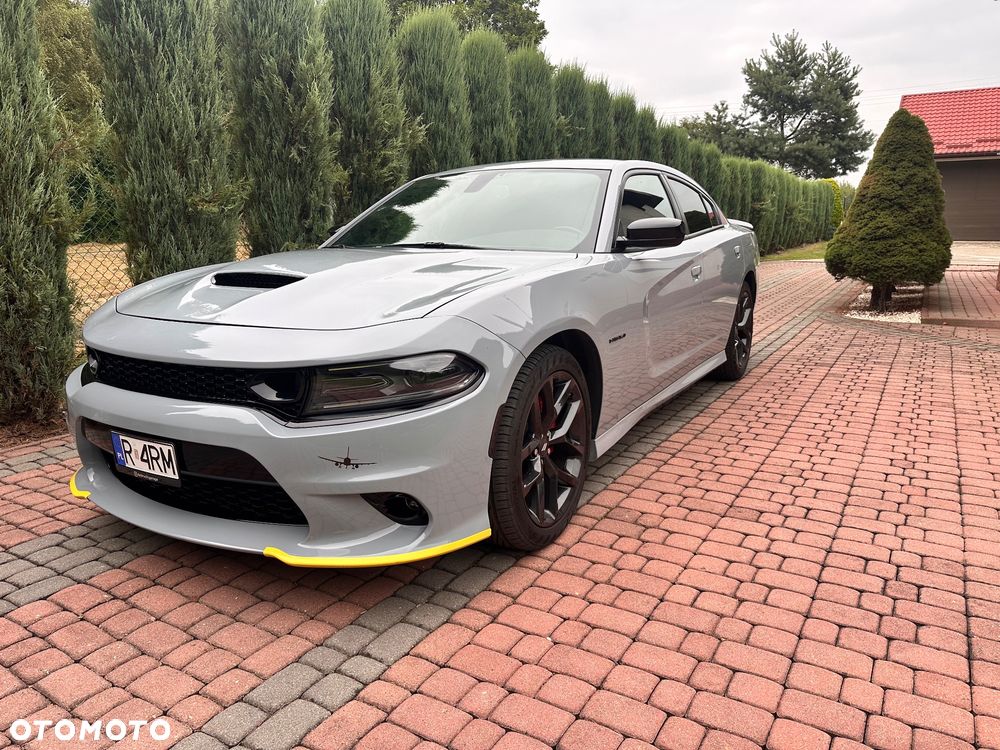 Dodge Charger 5.7 R/T - 1
