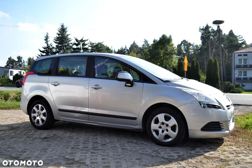Peugeot 5008 HDI FAP 110 Active - 1