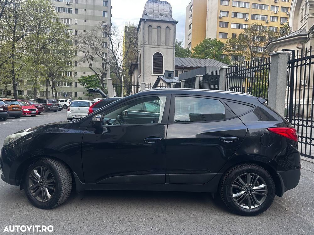 Hyundai ix35 2.0 CRDI High 4WD GLS Aut. Style+ - 3
