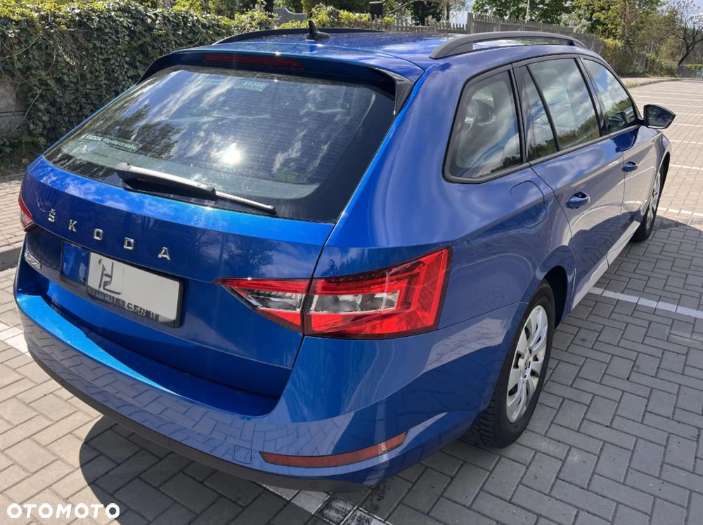 Skoda Superb 1.5 TSI Active - 8
