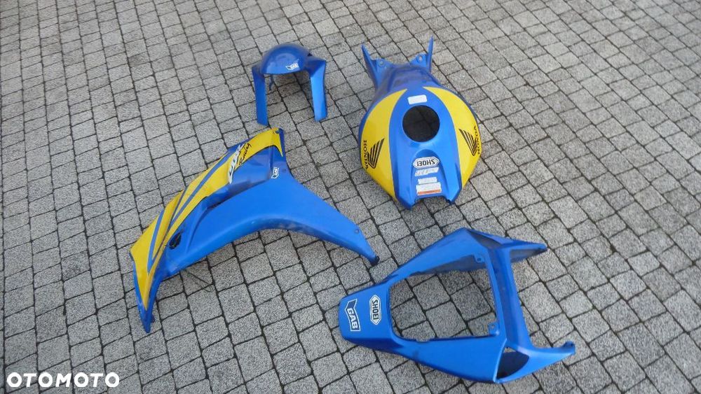 Honda CBR 1000RR 1000 SC57B nakładka bok licznik błotnik  ogon   RR - 2