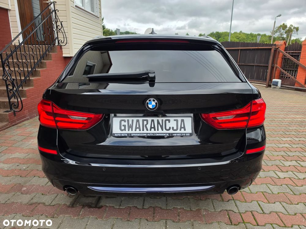 BMW Seria 5 520d M Sport Edition - 12