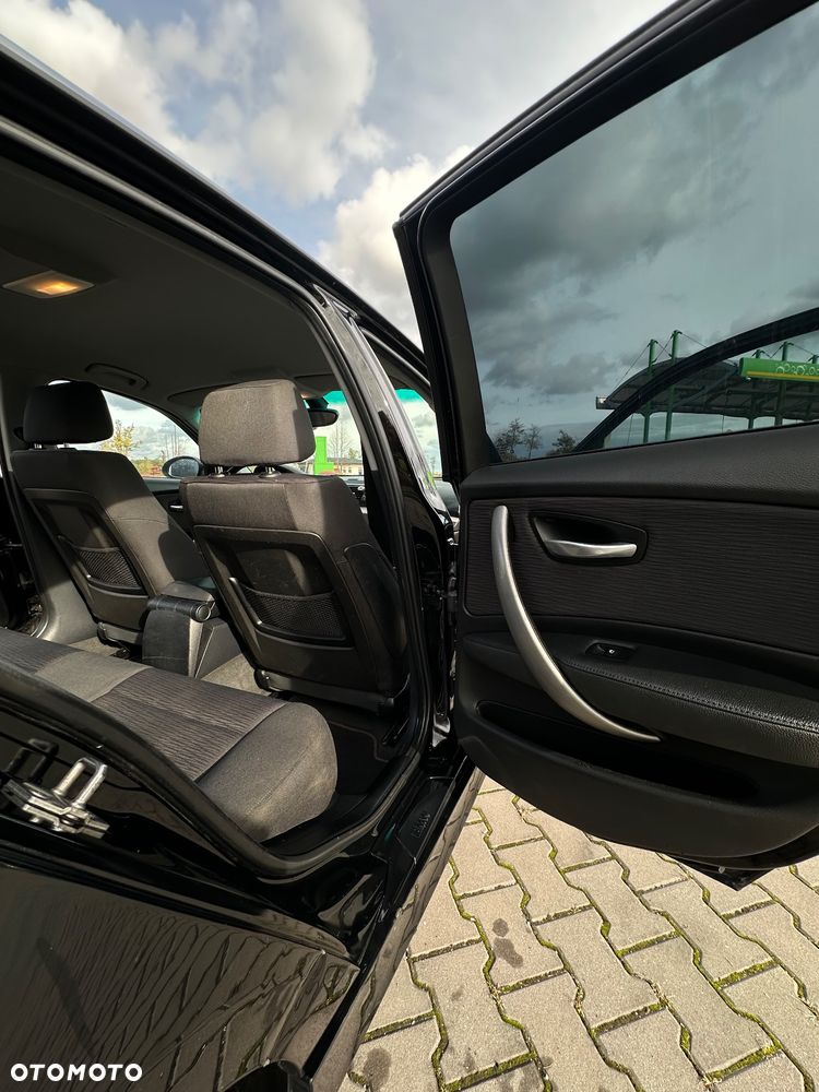 BMW Seria 1 116d - 21