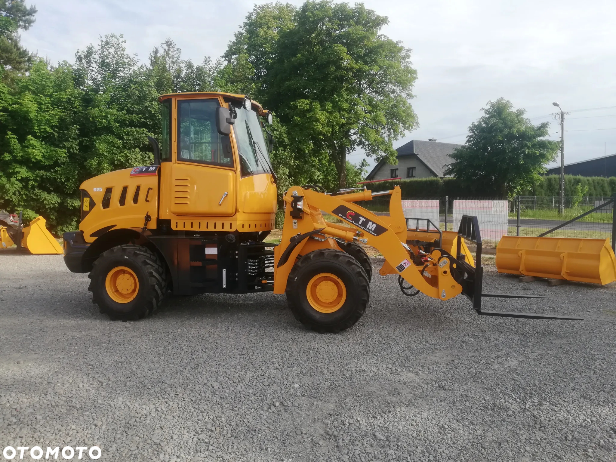 CTM 925 - 16