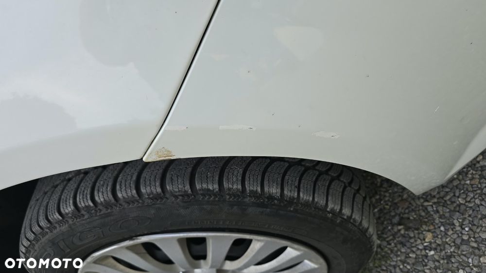 Fiat Punto - 13