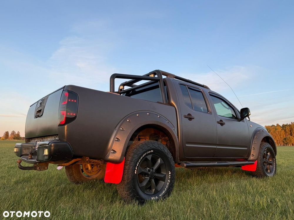 Nissan Navara 2.5 D LE - 18