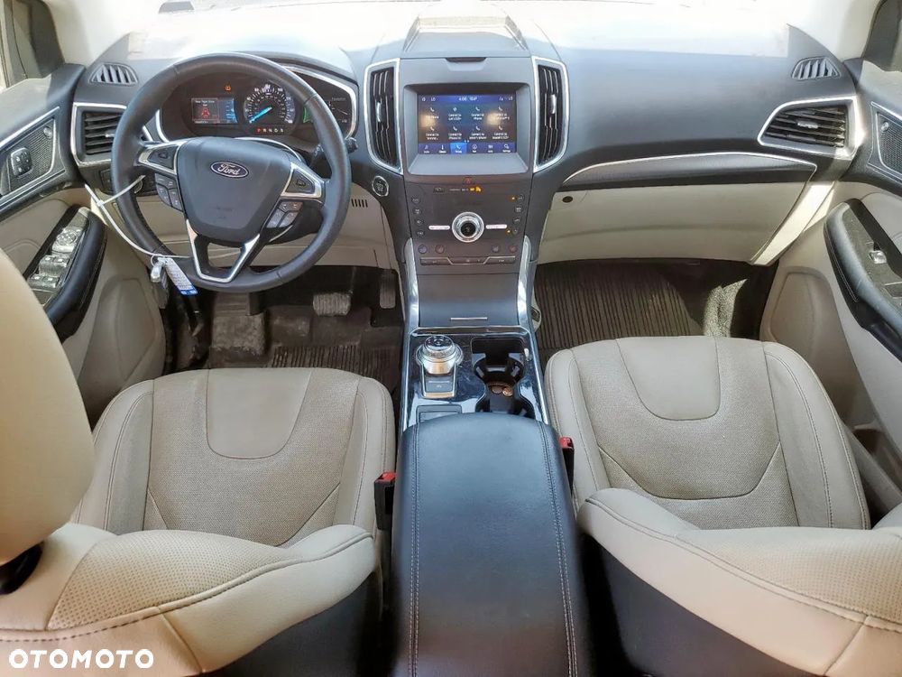 Ford Edge 2.0 EcoBlue Twin-Turbo 4WD Titanium - 9