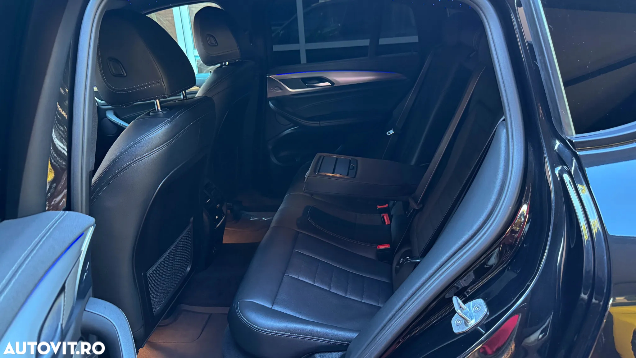 BMW X4 - 10