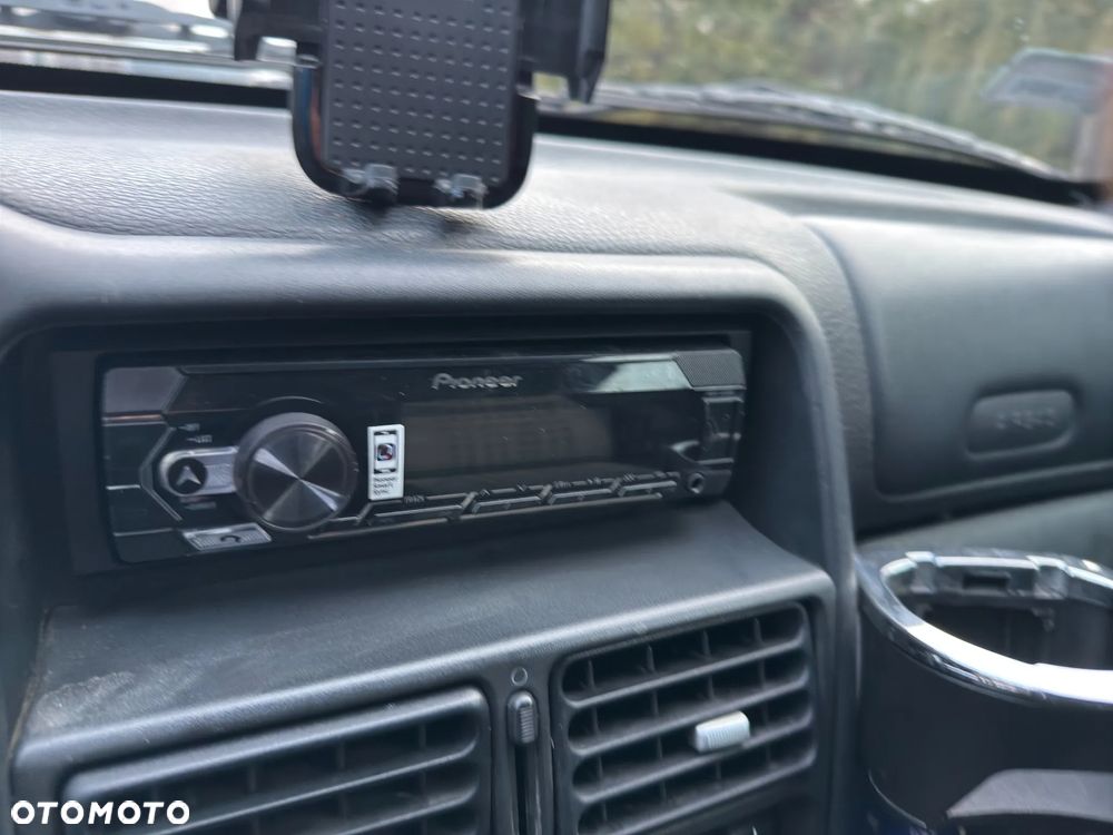 Peugeot 106 1.6 S16 - 17